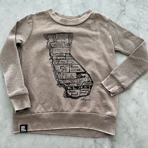 Kids Mini and Maximus California state sweatshirt size 2